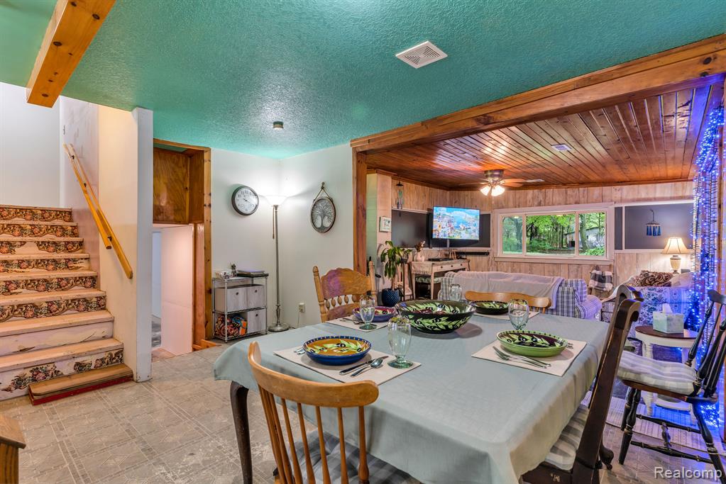 8188 Birch Run Road Millington, MI 48746 - Photo 6 of 37