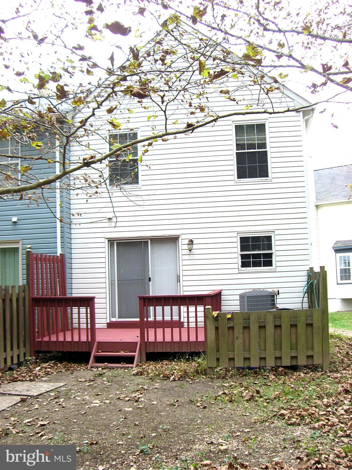 7481 Setting Sun Way Columbia, MD 21046 - Photo 2 of 14 Exterior (Rear)
