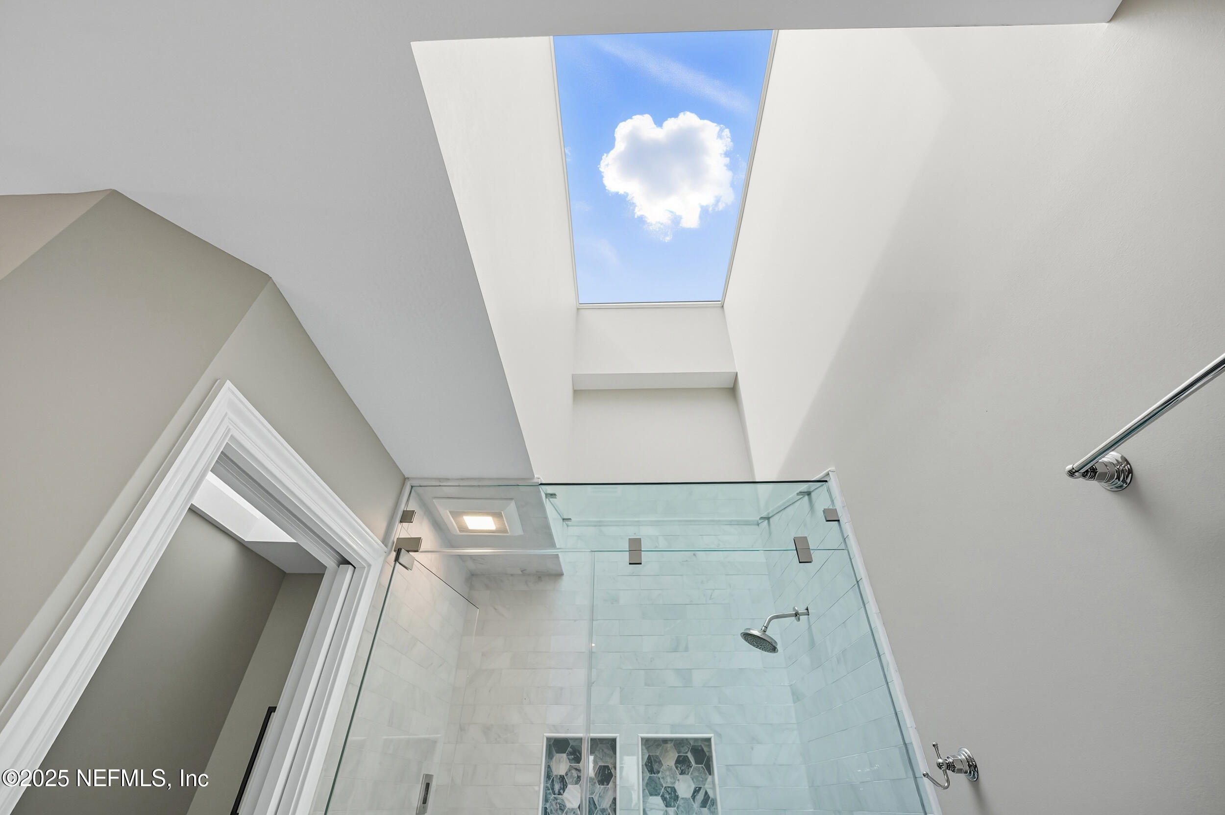 50 Seminole Landing Road Atlantic Beach, FL 32233 - Photo 29 of 64 Primary Bathroom