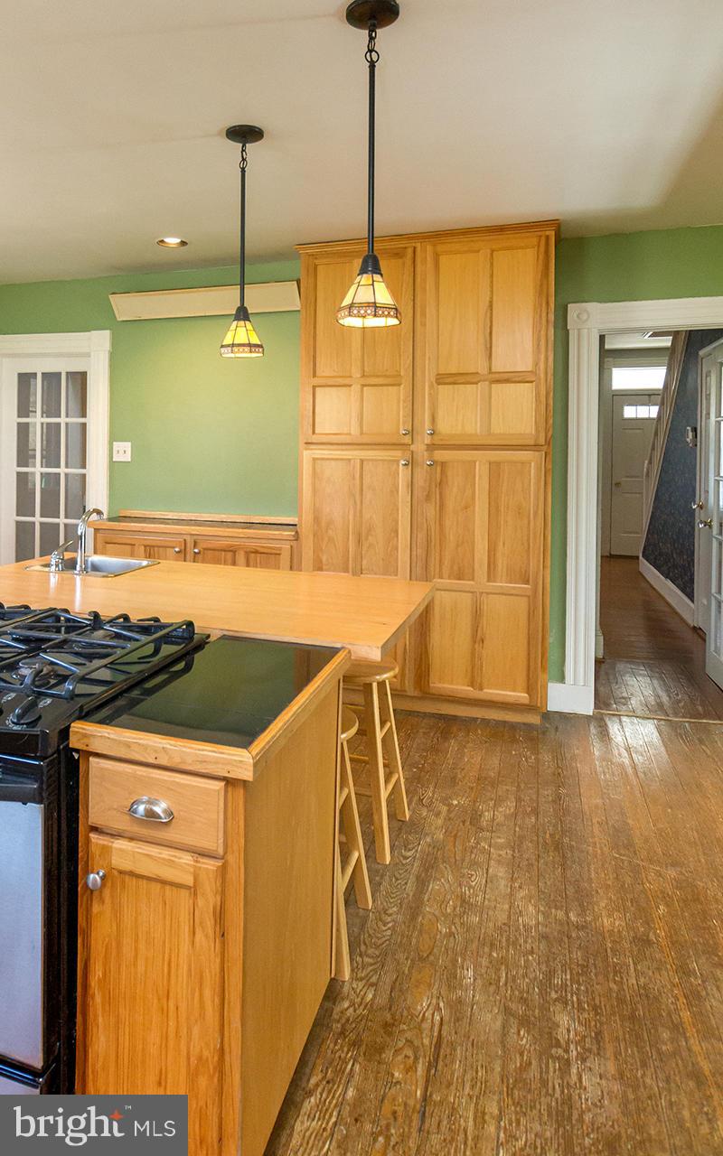 4512 Beckleysville Road Hampstead, MD 21074 - Photo 10 of 29 Kitchen