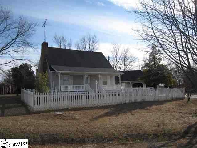 111 Heath Hill Road Duncan, SC 29334 - Photo 2 of 14