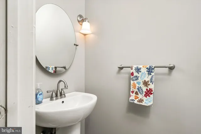 $399,000 | 10 Deborah Court, Robbinsville, NJ 08691