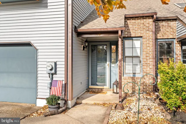 $399,000 | 10 Deborah Court, Robbinsville, NJ 08691