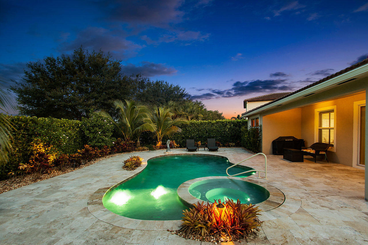 143 Rudder Cay Way Jupiter, FL 33458 - Photo 25 of 38 Back Pool area