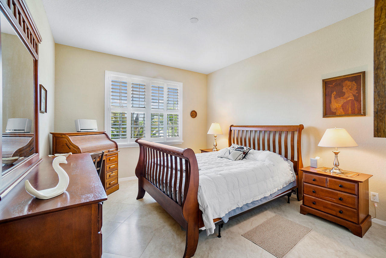 143 Rudder Cay Way Jupiter, FL 33458 - Photo 6 of 38 Guest Bedroom