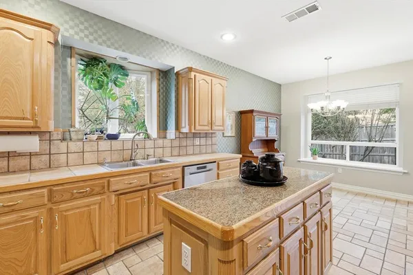 $870,000 | 3324 Lexington Avenue, Grapevine, TX 76051