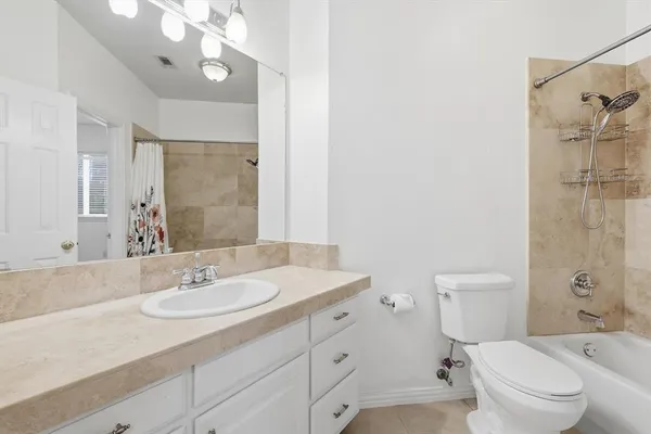 $870,000 | 3324 Lexington Avenue, Grapevine, TX 76051