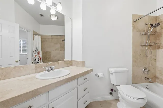 $870,000 | 3324 Lexington Avenue, Grapevine, TX 76051