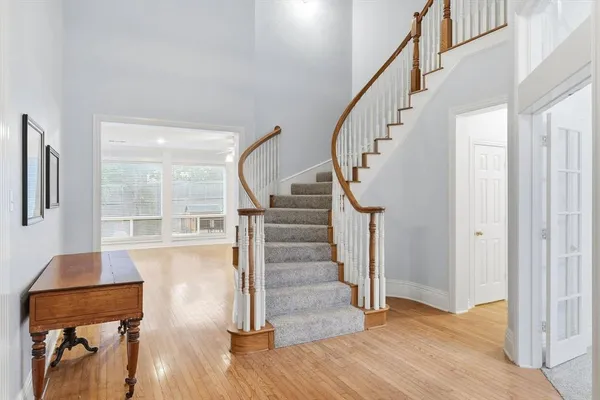 $870,000 | 3324 Lexington Avenue, Grapevine, TX 76051