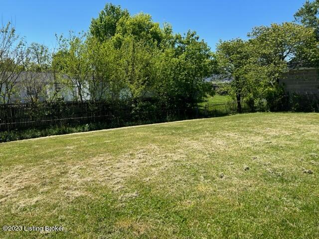 161 Meadowood Road Louisville, KY 40229 - Photo 30 of 30 IMG_4399
