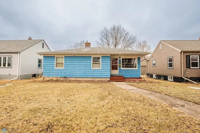 $250,000 | 1625 11th Street North, Fargo, ND 58102
