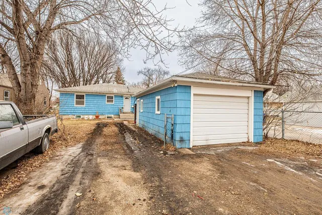 $250,000 | 1625 11th Street North, Fargo, ND 58102