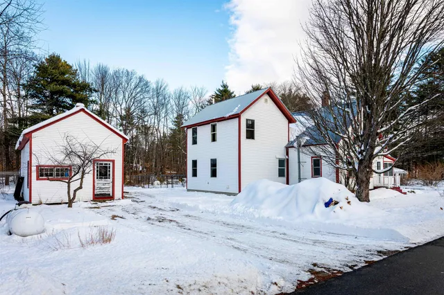 $365,000 | 58 Sidetrack Road, Conway, NH 03860