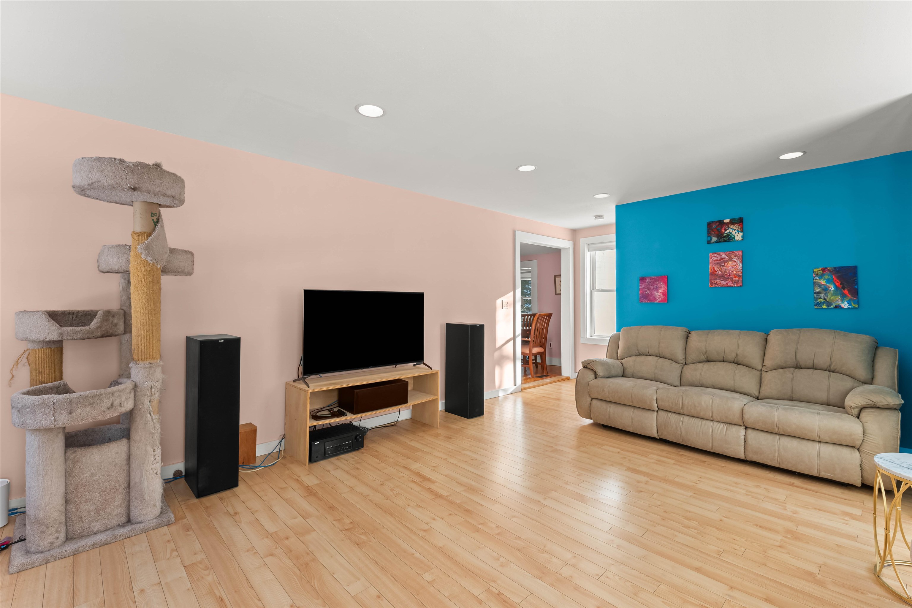 58 Sidetrack Road Conway, NH 03860 - Photo 6 of 42