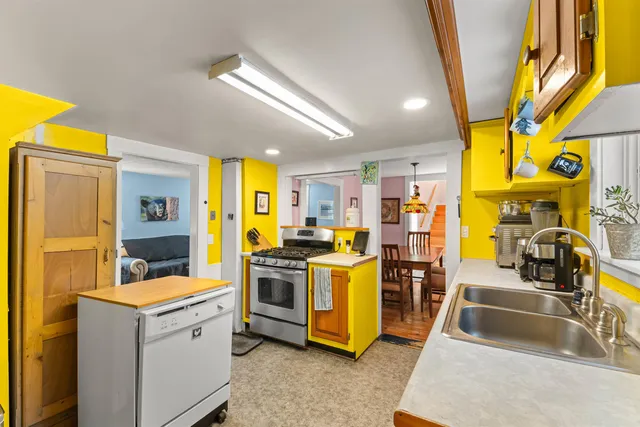 $365,000 | 58 Sidetrack Road, Conway, NH 03860