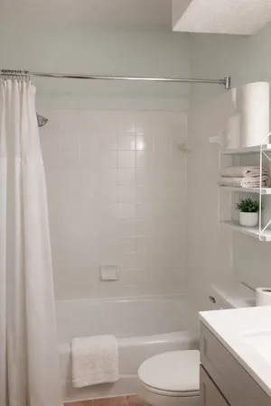 $1,725 | 2408 Longview Street, Unit 212, Austin, TX 78705