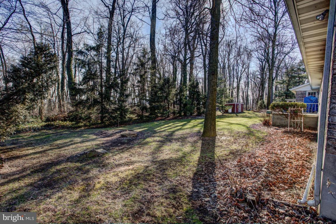 1138 Ridge Road Elizabethtown, PA 17022 - Photo 6 of 37