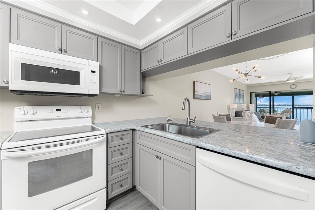 1551 Beach Road, Unit 306 Englewood, FL 34223 - Photo 21 of 47