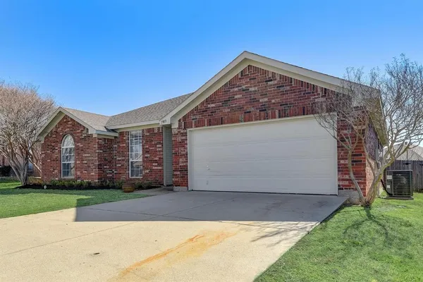 $2,400 | 1903 Bertram Drive, Mansfield, TX 76063