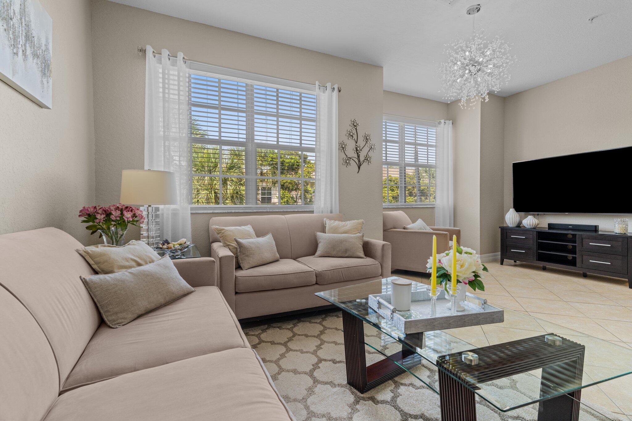 1880 Northwest 9th Street Boca Raton, FL 33431 - Photo 12 of 32 16-web-or-mls-DSC09385