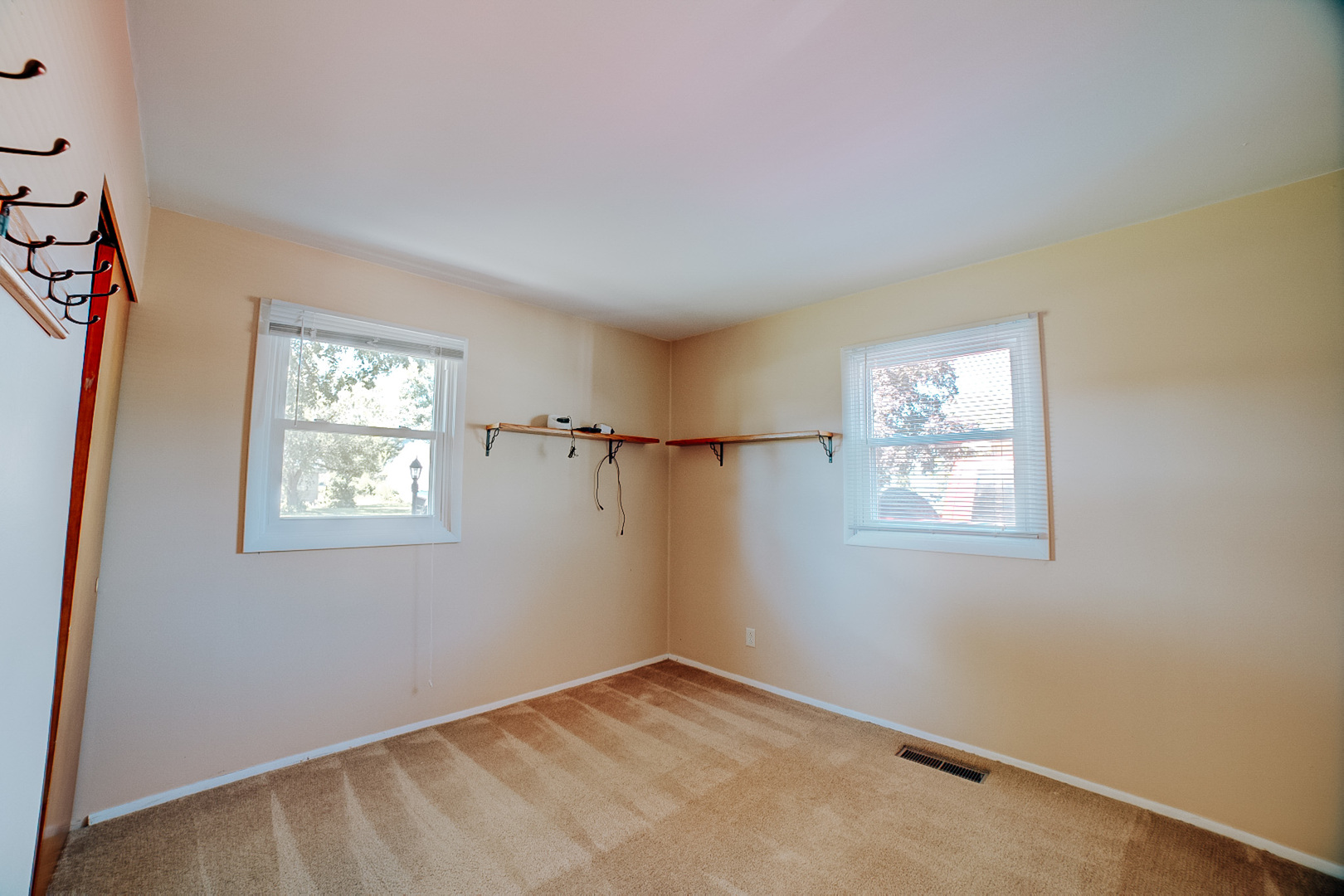 625 West Blue Street Sheldon, IL 60966 - Photo 24 of 27