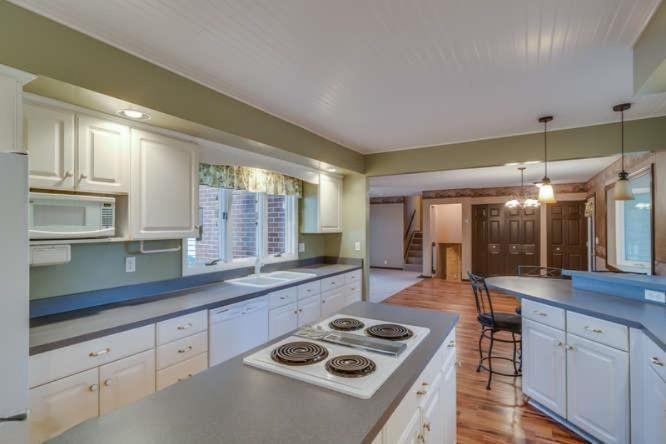 10142 Corey Drive Three Rivers, MI 49093 - Photo 28 of 41 Large Kitchen Island