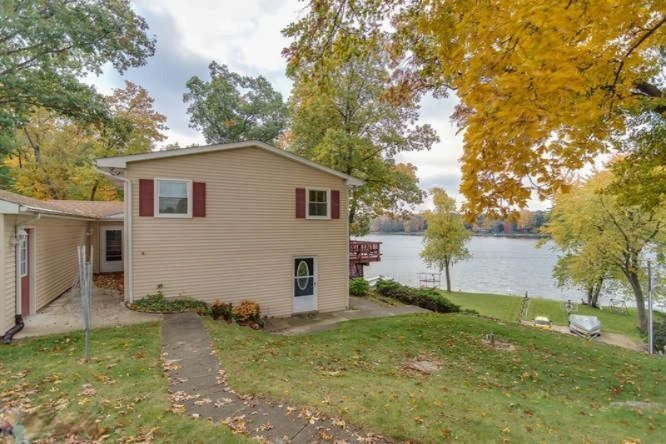 10142 Corey Drive Three Rivers, MI 49093 - Photo 38 of 41 Side Access to Main Lower Level
