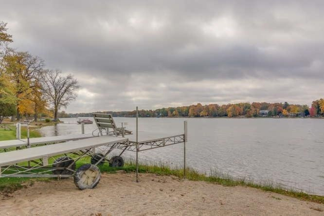 10142 Corey Drive Three Rivers, MI 49093 - Photo 10 of 41 Beach Area