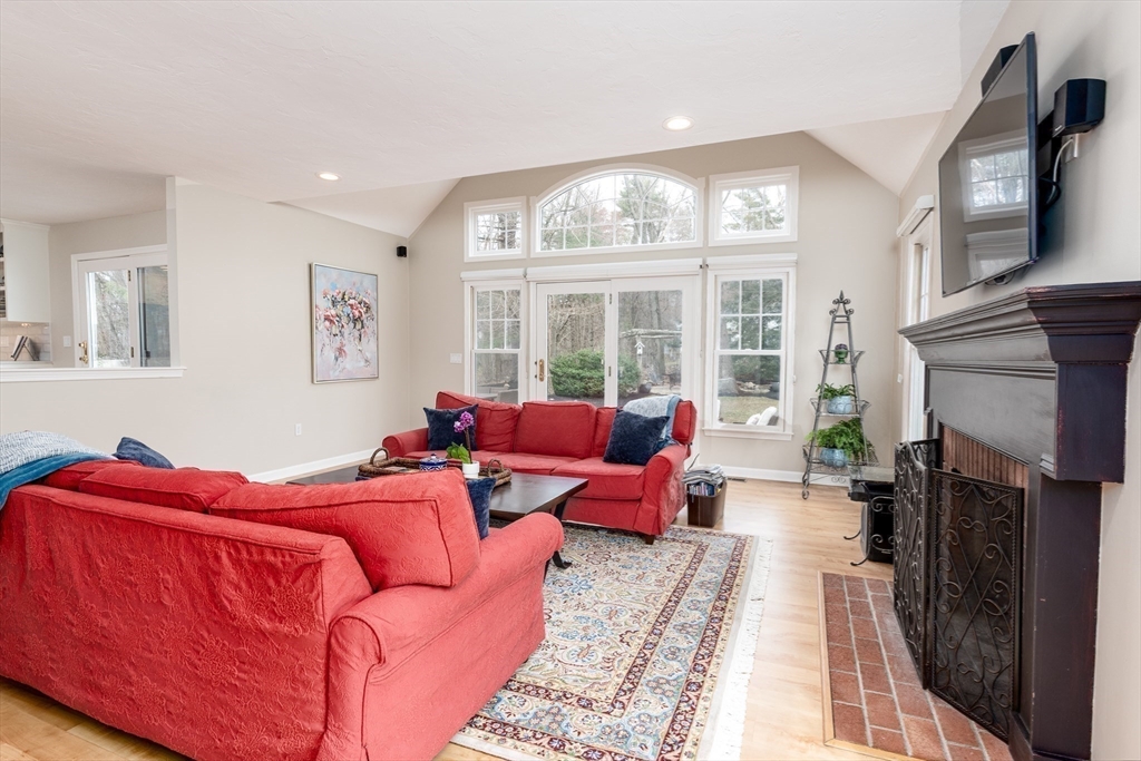 3 Huckleberry Road Hopkinton, MA 01748 - Photo 14 of 42 Gallery Image 14