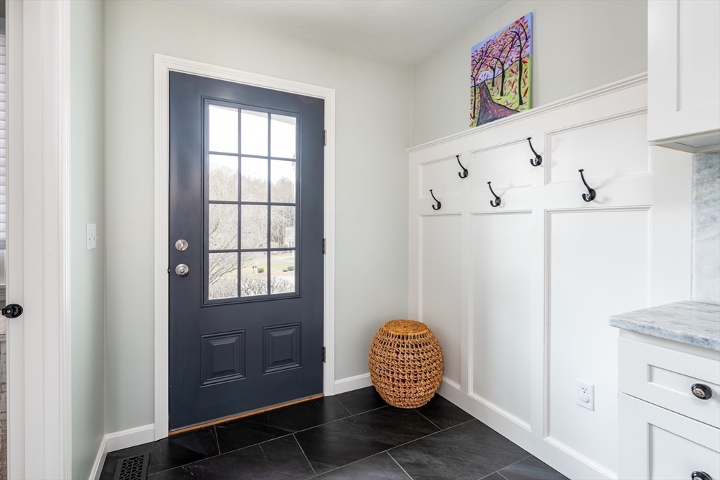 3 Huckleberry Road Hopkinton, MA 01748 - Photo 19 of 42 Gallery Image 19