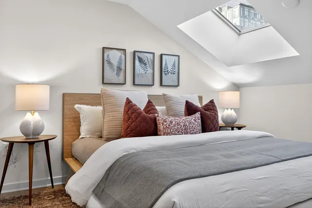 $1,299,000 | 149 Essex Street, Unit 6B, Jersey City, NJ 07302