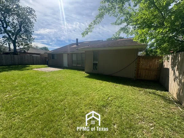 $1,895 | 8607 Hickory Branch Lane, Humble, TX 77338