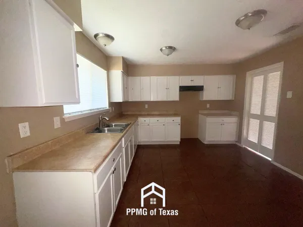 $1,895 | 8607 Hickory Branch Lane, Humble, TX 77338