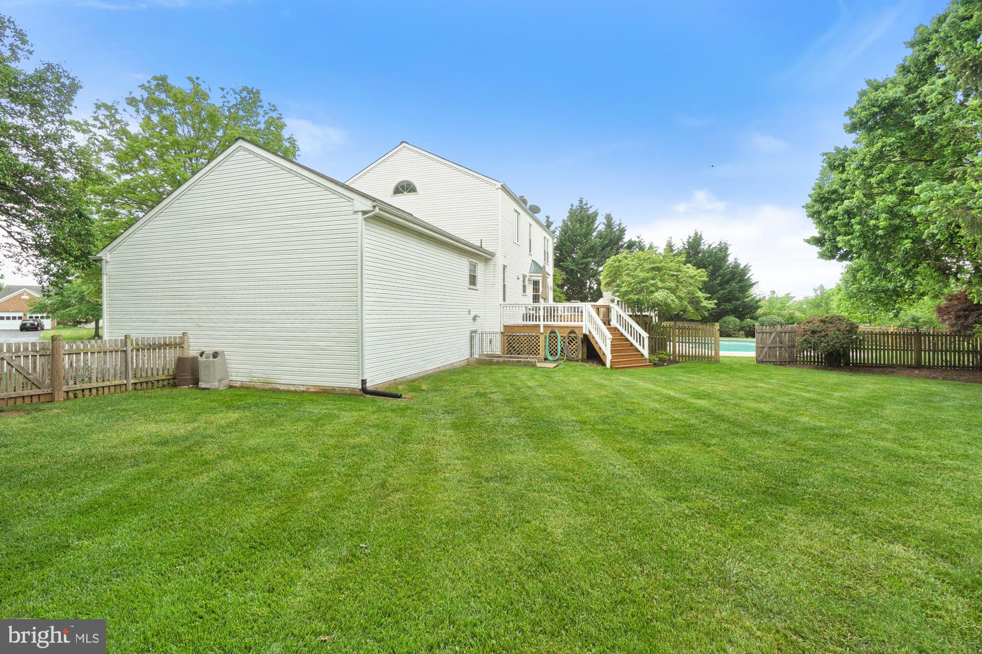17247 Spates Hill Road Poolesville, MD 20837 - Photo 11 of 90 No lot in P'ville has this much backyard & pool!