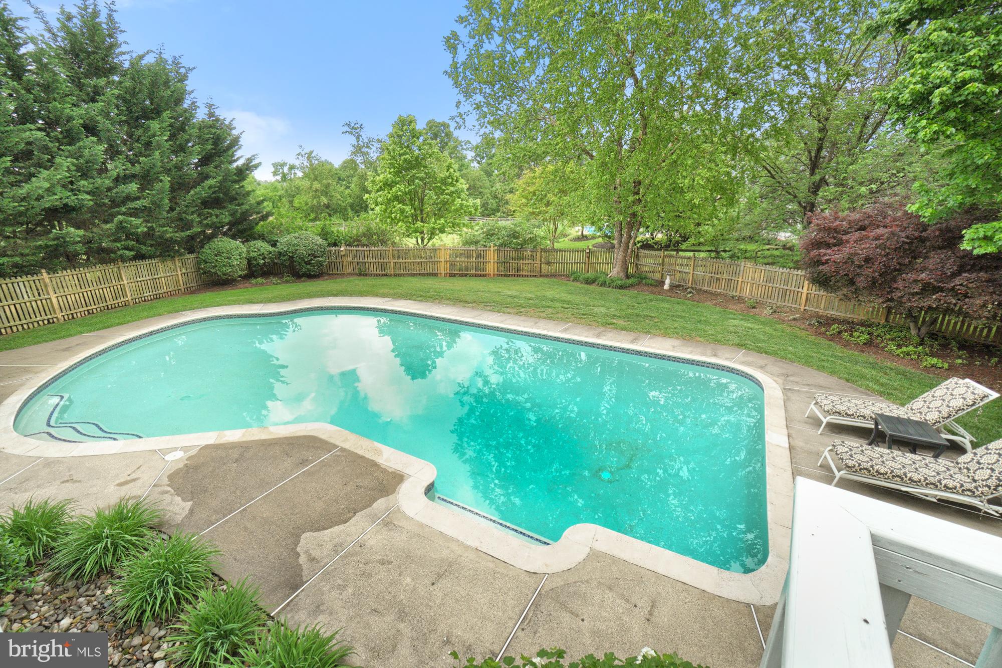 17247 Spates Hill Road Poolesville, MD 20837 - Photo 18 of 90 Who has a better pool view in Poolesville?