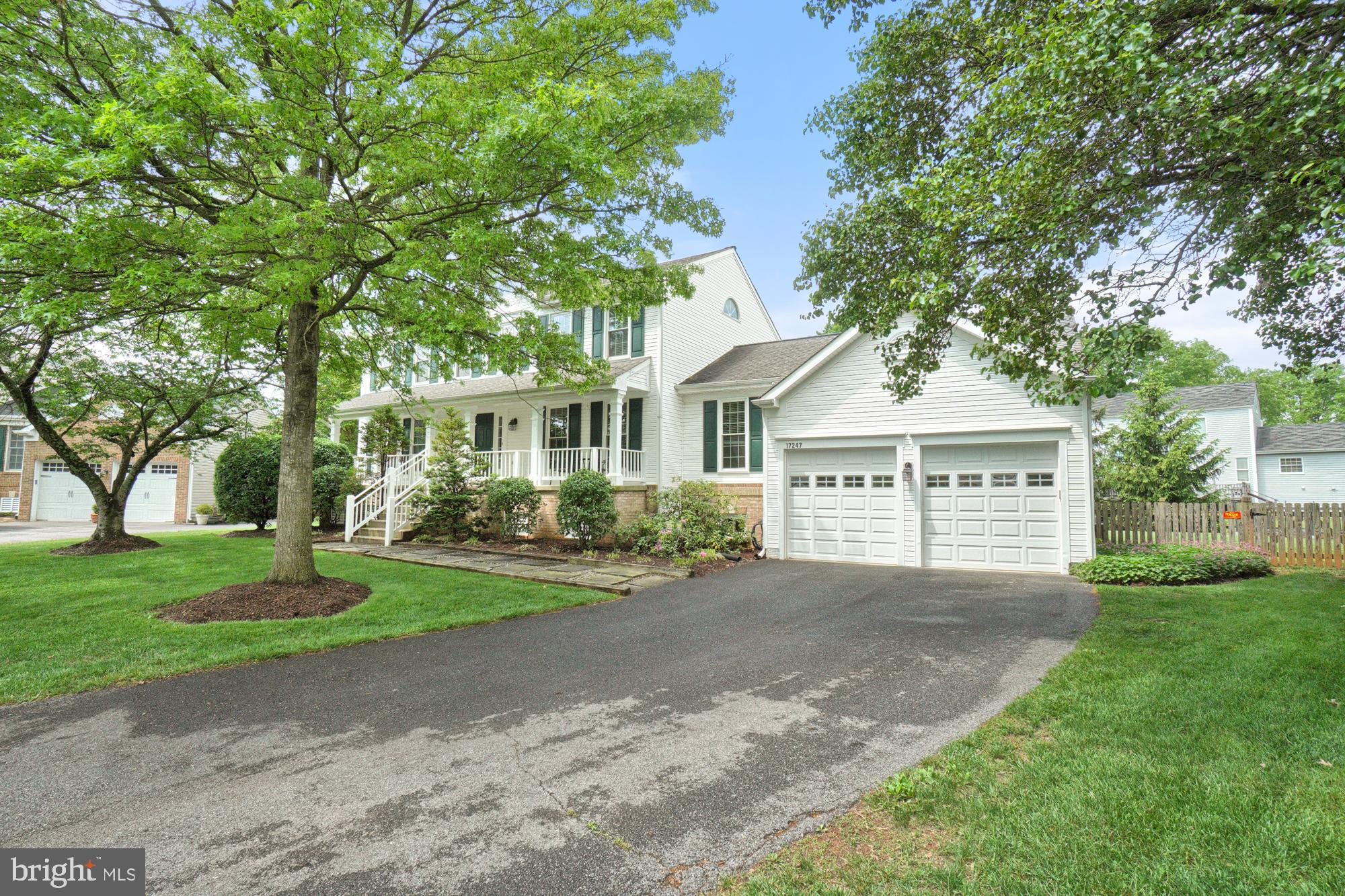 17247 Spates Hill Road Poolesville, MD 20837 - Photo 4 of 90 Plenty of parking on the extra wide driveway