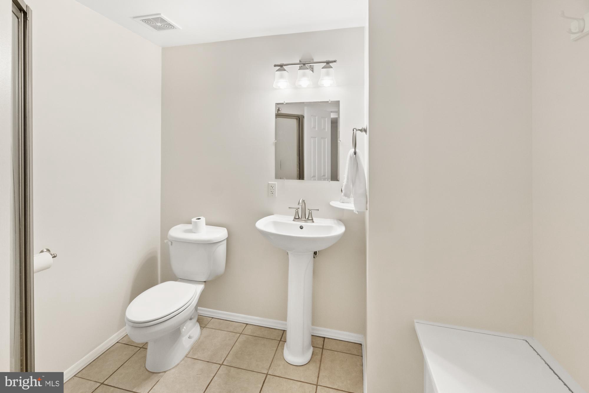 17247 Spates Hill Road Poolesville, MD 20837 - Photo 61 of 90 Full bath in this lower level