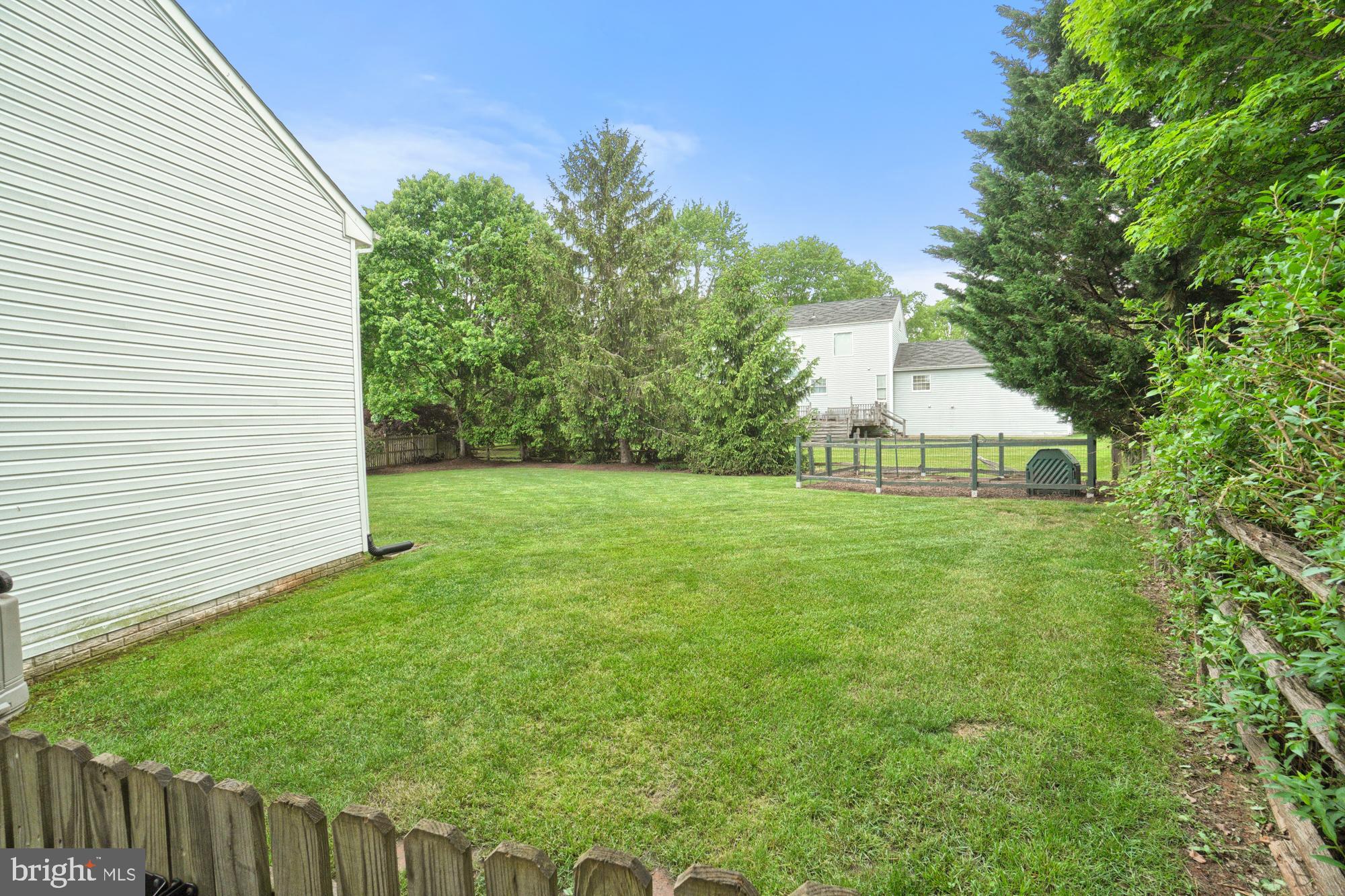 17247 Spates Hill Road Poolesville, MD 20837 - Photo 9 of 90 So much play area!