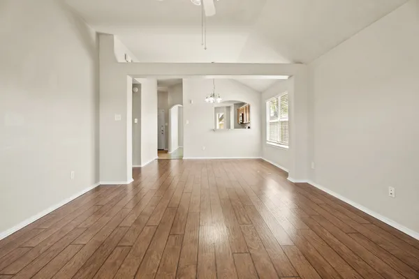 $1,895 | 23 North Golden Oak Drive, Texas City, TX 77591