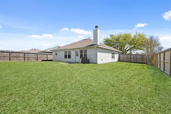 $1,895 | 23 North Golden Oak Drive, Texas City, TX 77591