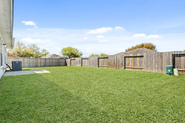 $1,895 | 23 North Golden Oak Drive, Texas City, TX 77591