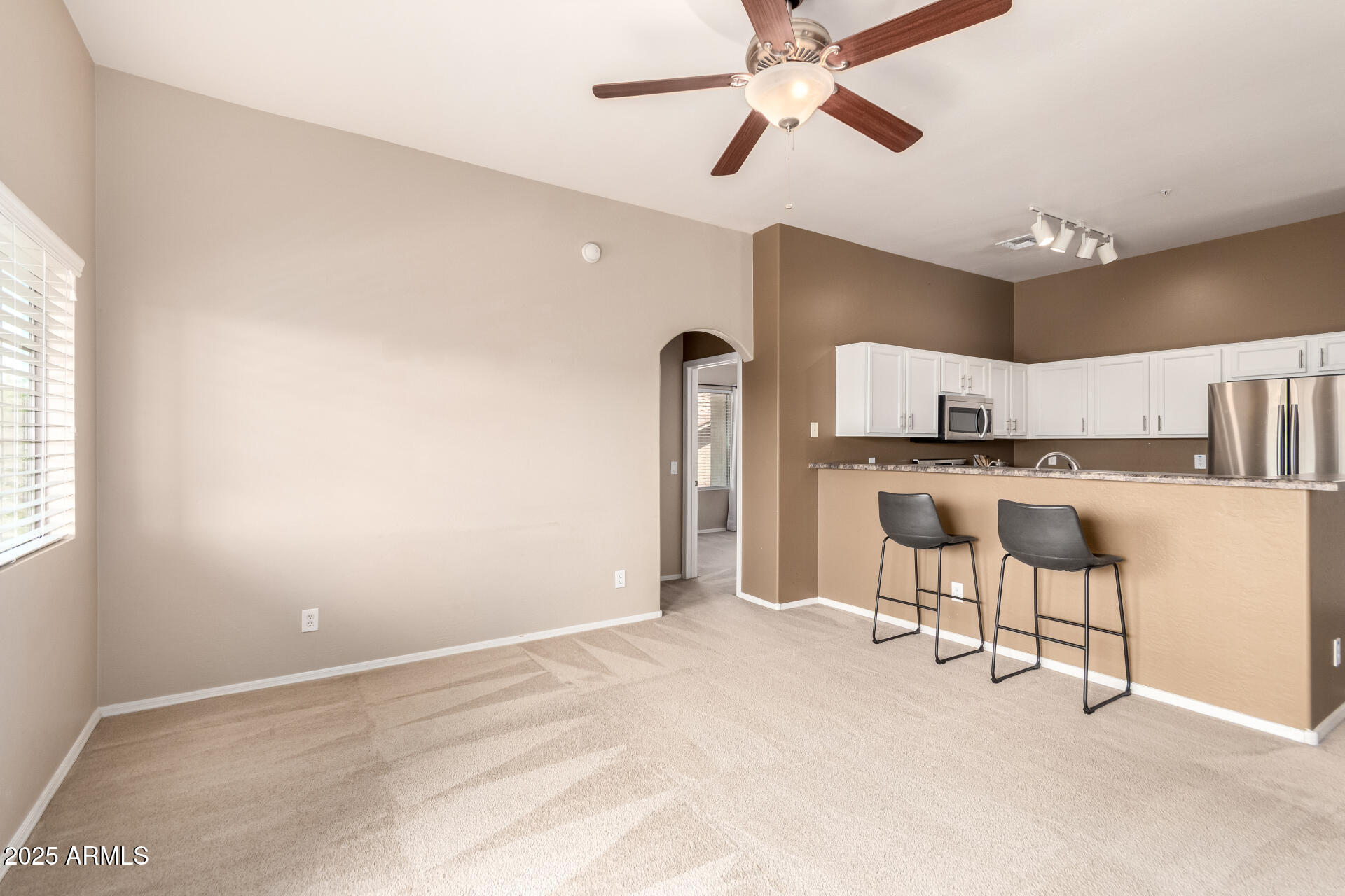 16620 South 48th Street, Unit 70 Phoenix, AZ 85048 - Photo 12 of 36 a view of kitchen with cabinets