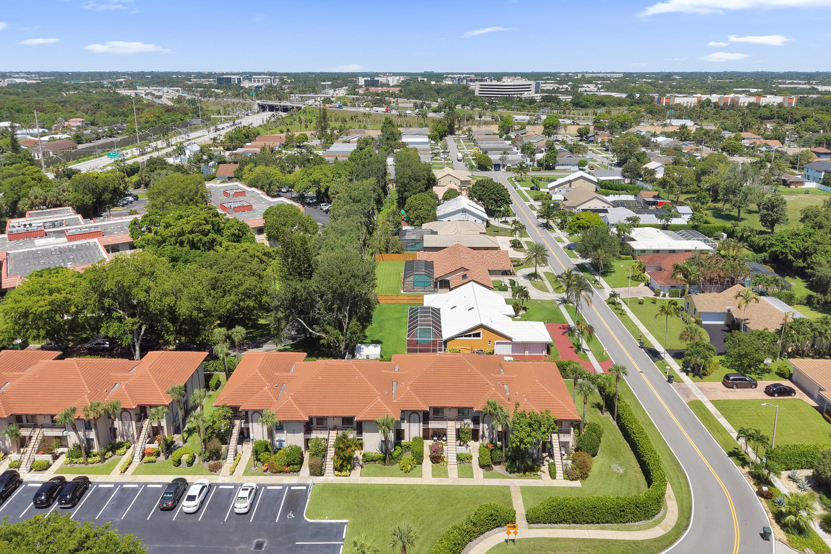 5201 West Club Circle, Unit 103 Boca Raton, FL 33487 - Photo 36 of 40 DJI_20260622114543_0004_D