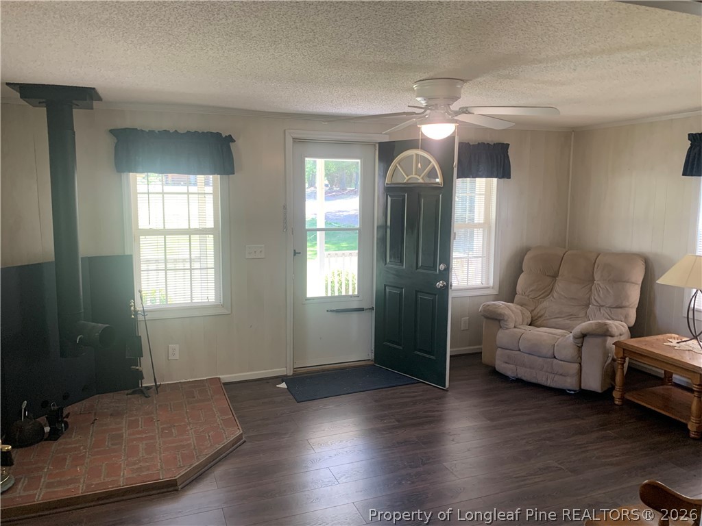 1451 Deep River Road Sanford, NC 27330 - Photo 3 of 16 LIVING ROOM