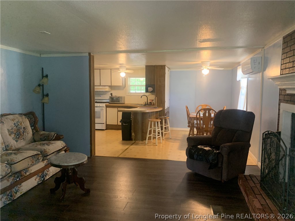 1451 Deep River Road Sanford, NC 27330 - Photo 7 of 16 DEN/ DINING