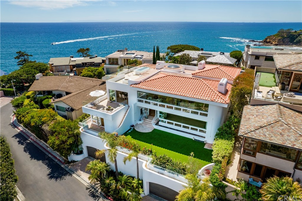 193 Emerald Bay Laguna Beach, CA 92651 - Photo 2 of 41