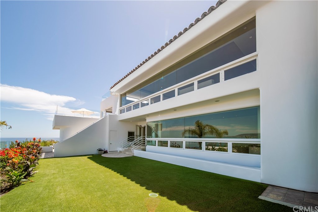 193 Emerald Bay Laguna Beach, CA 92651 - Photo 15 of 41