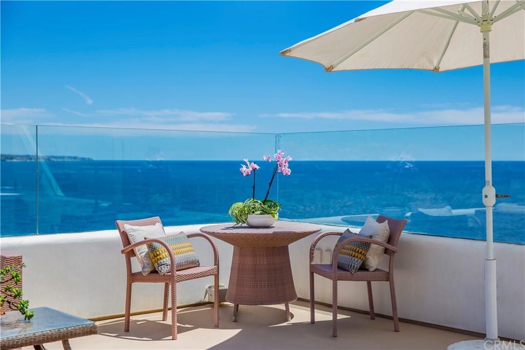 193 Emerald Bay Laguna Beach, CA 92651 - Photo 16 of 41