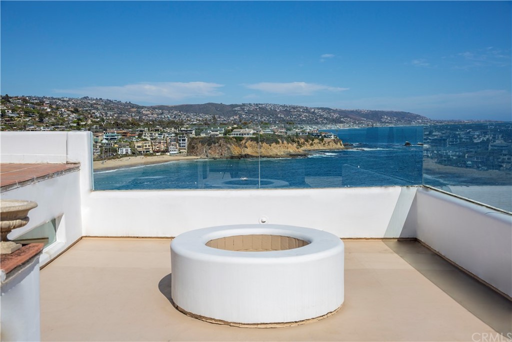 193 Emerald Bay Laguna Beach, CA 92651 - Photo 17 of 41