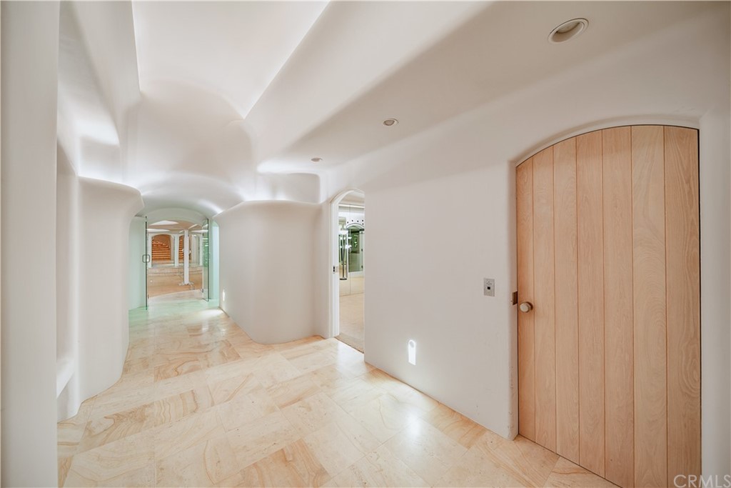 193 Emerald Bay Laguna Beach, CA 92651 - Photo 35 of 41